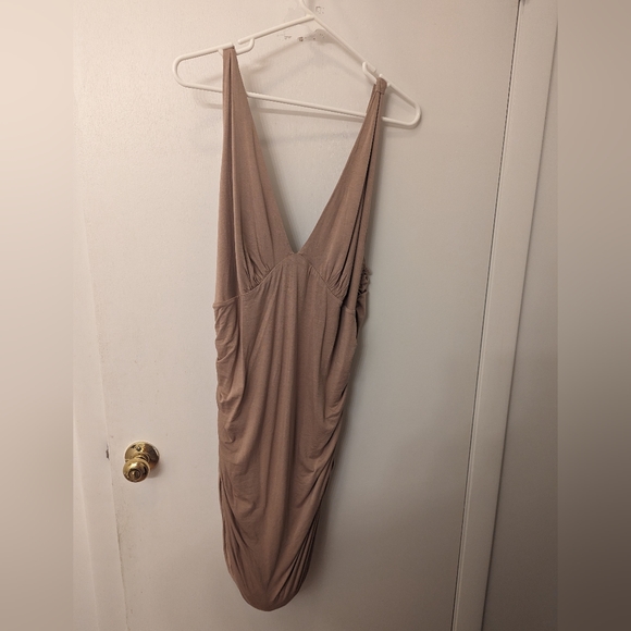 Forever 21 Taupe Ruched Bodycon Dress, 3XL - Picture 2 of 5